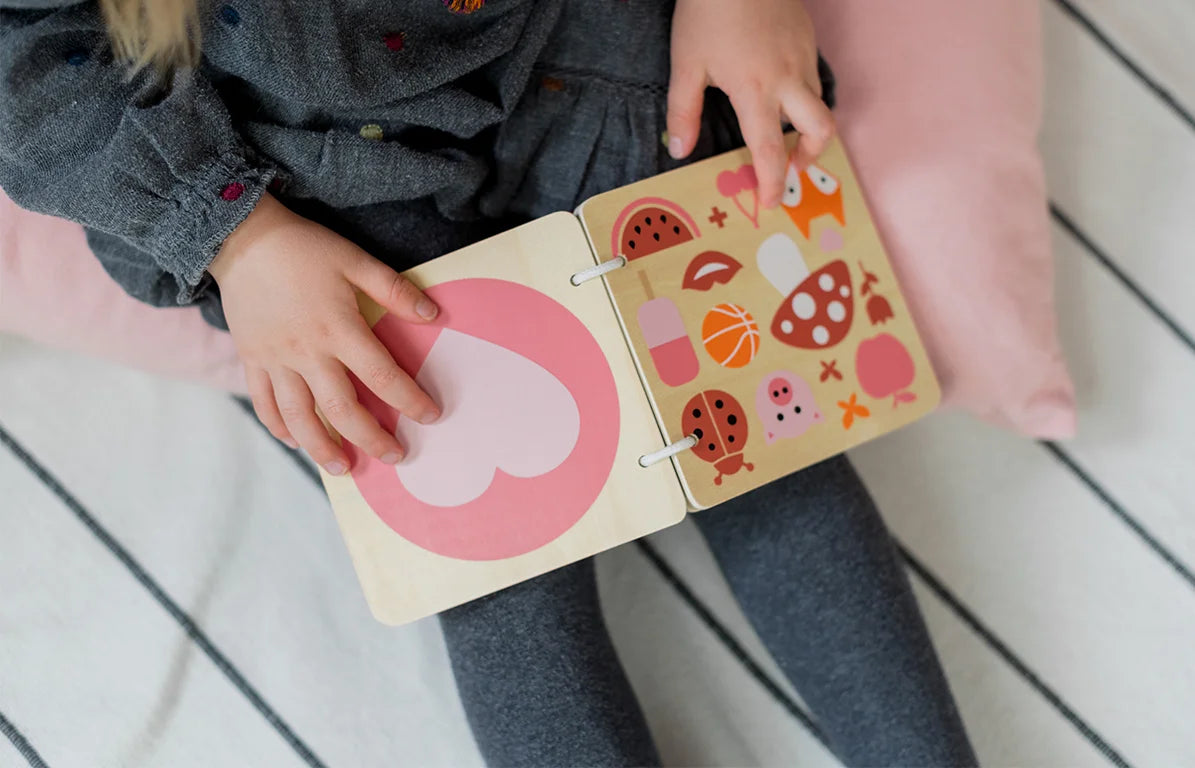 Holzbuch Farben - Kindsgut