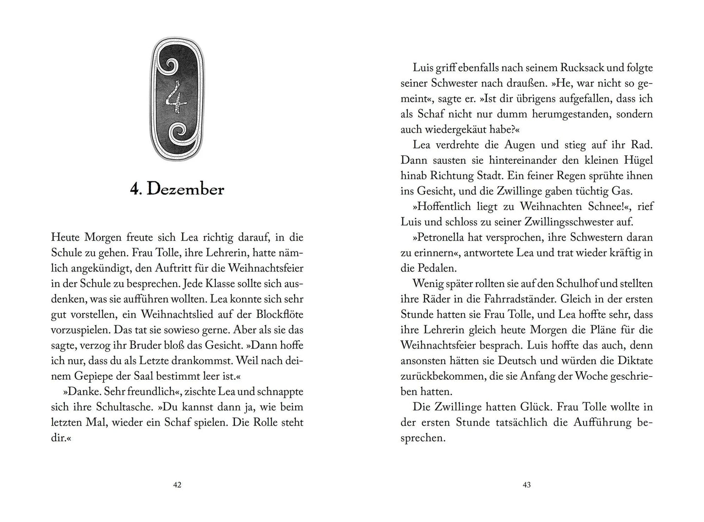 Petronella Apfelmus - 24 weihnachtliche Geschichten aus dem Apfelhaus (Band 10)